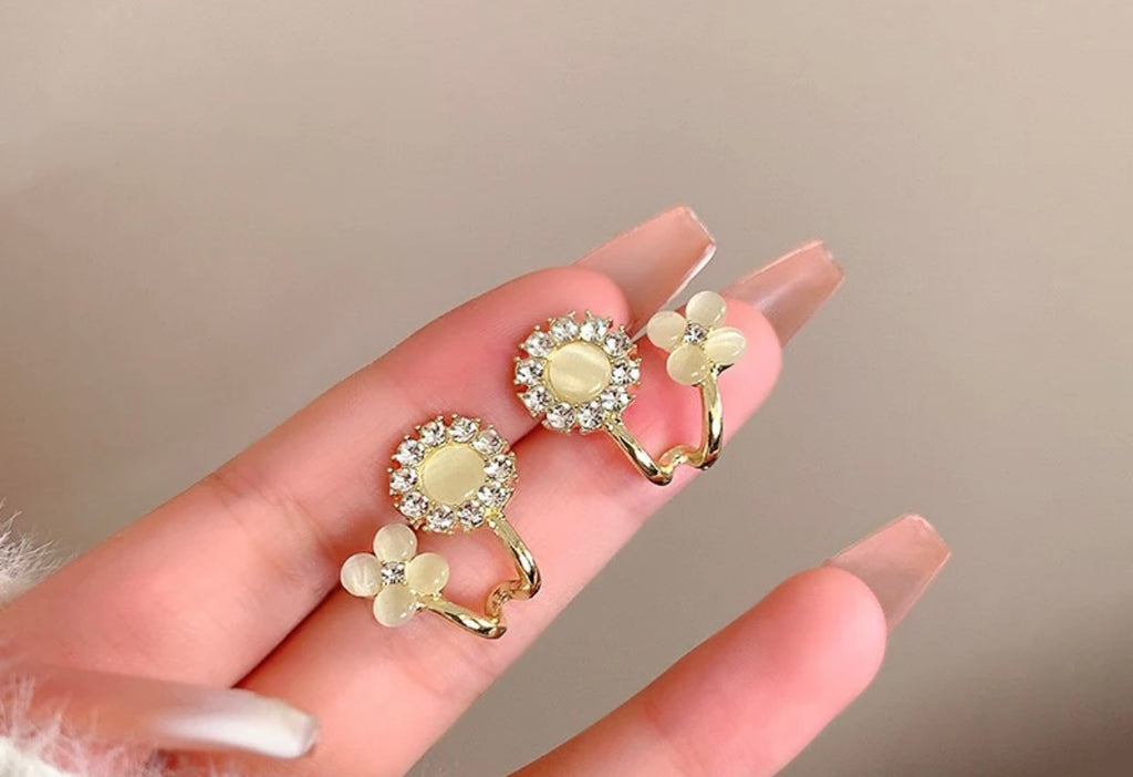 Solar Flora Dangled Earrings