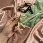 V-Shaped Big Size Clutcher - 1 Piece
